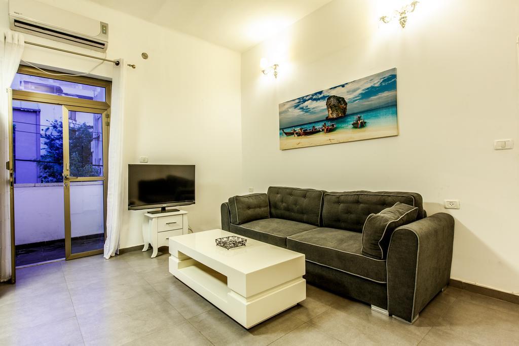 Chic Apartments By The Beach Tel Aviv Camera foto