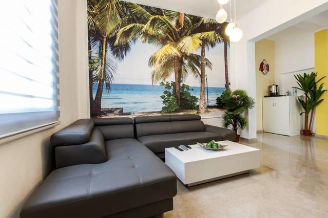 Chic Apartments By The Beach Tel Aviv Esterno foto